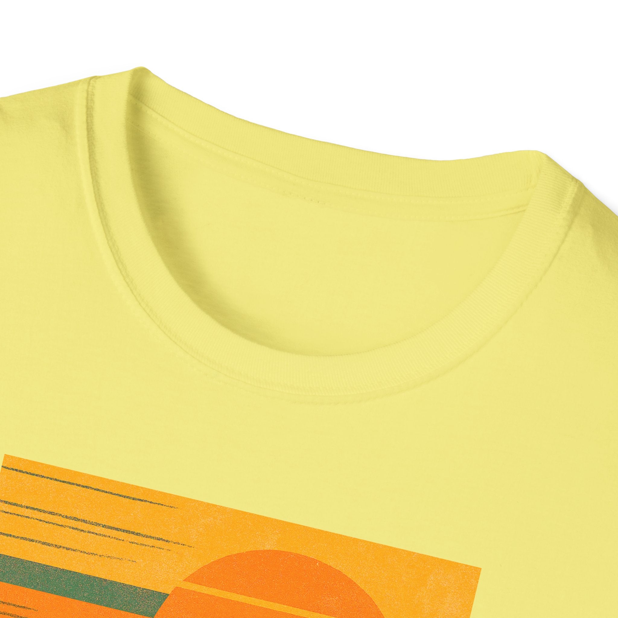 Gildan Unisex Softstyle® T-Shirt Retro Mountain Sunset