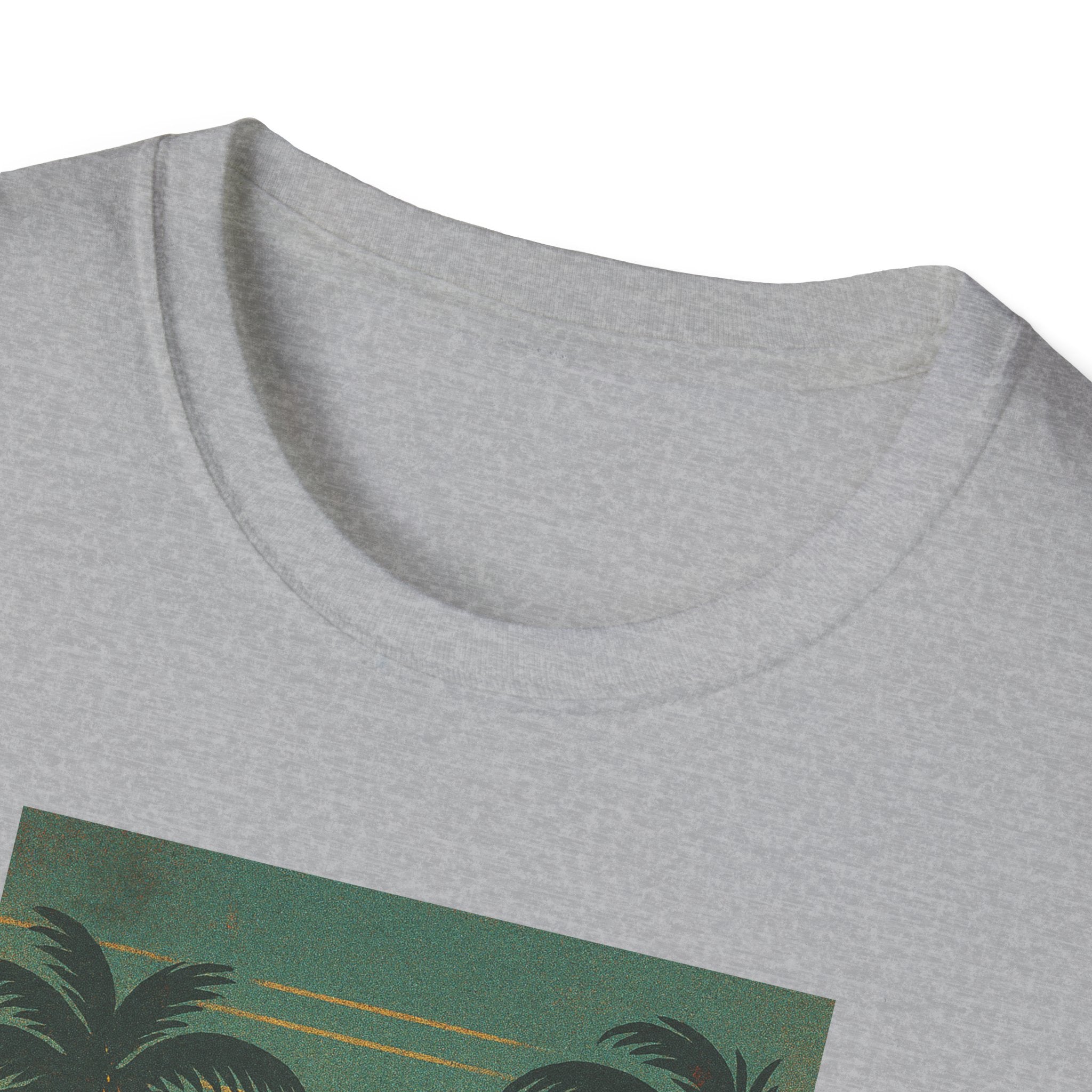 Gildan Unisex Softstyle® T-Shirt Retro Beach Sunset