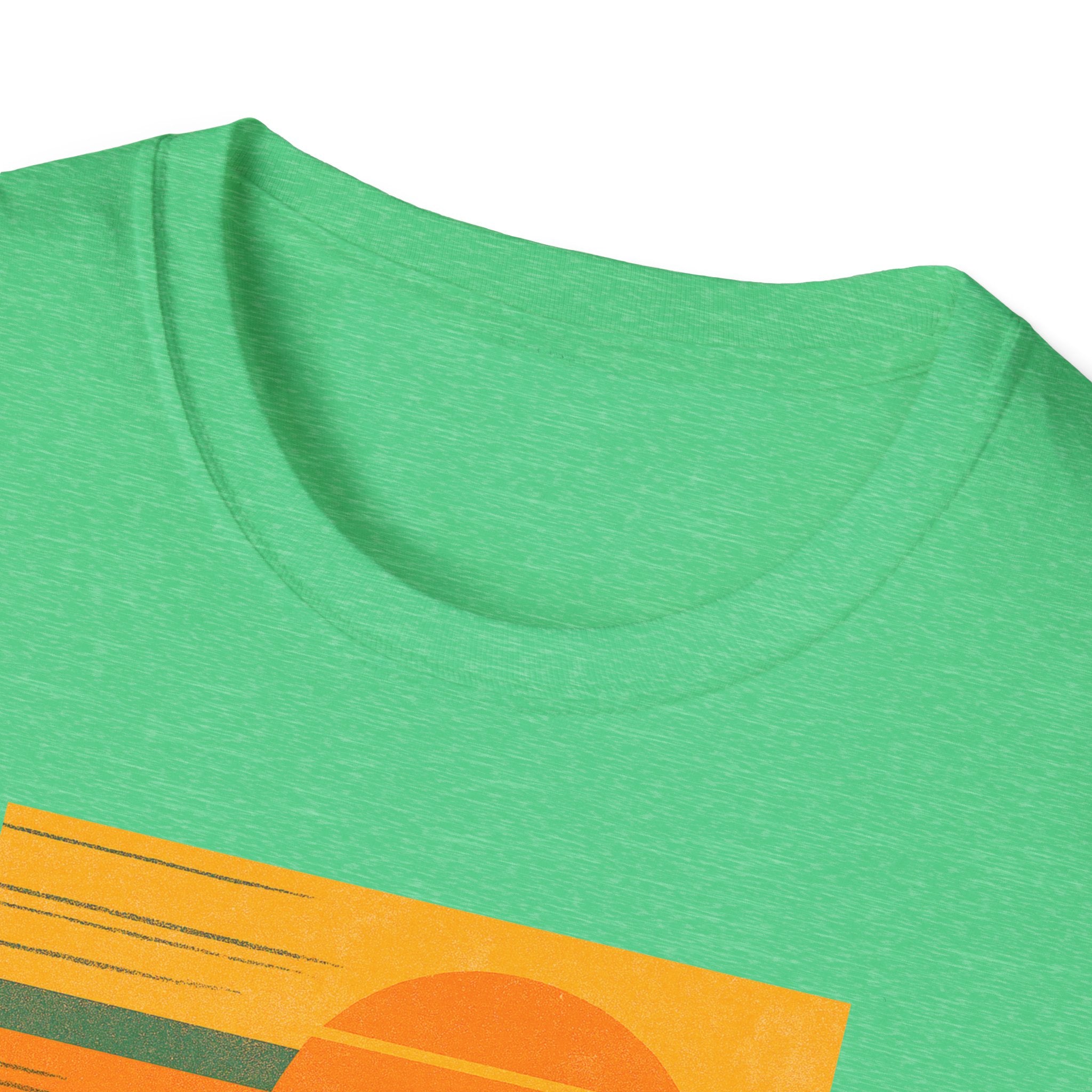 Gildan Unisex Softstyle® T-Shirt Retro Mountain Sunset