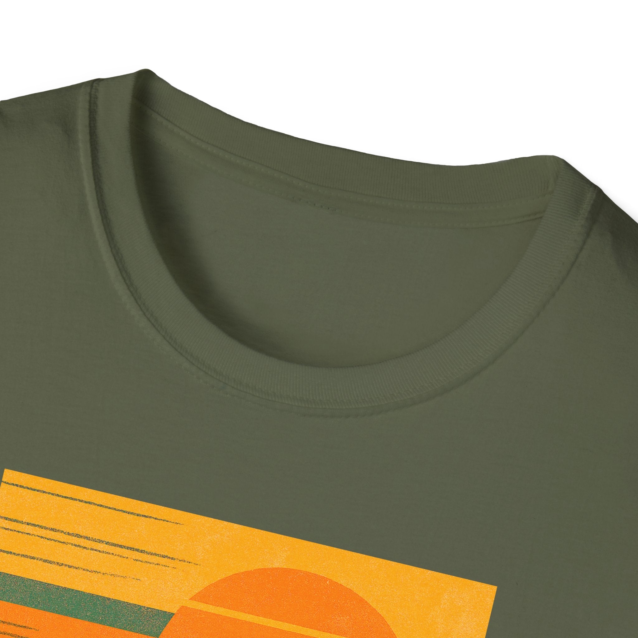 Gildan Unisex Softstyle® T-Shirt Retro Mountain Sunset