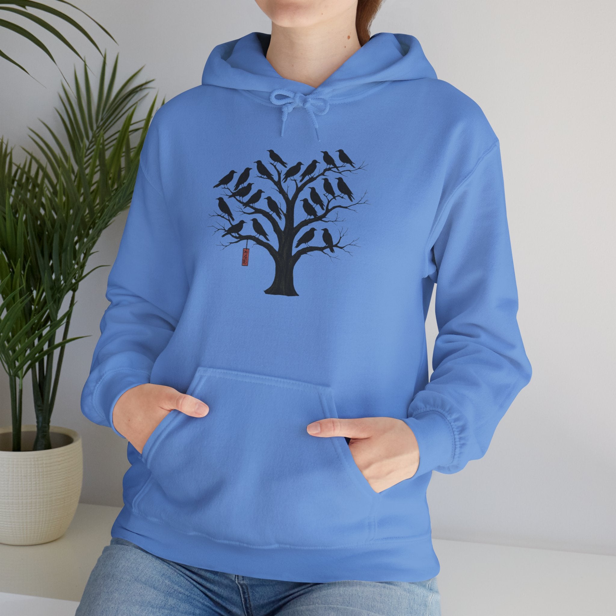 Gildan Heavy Blend Hoodie Unisex Black Bird Tree