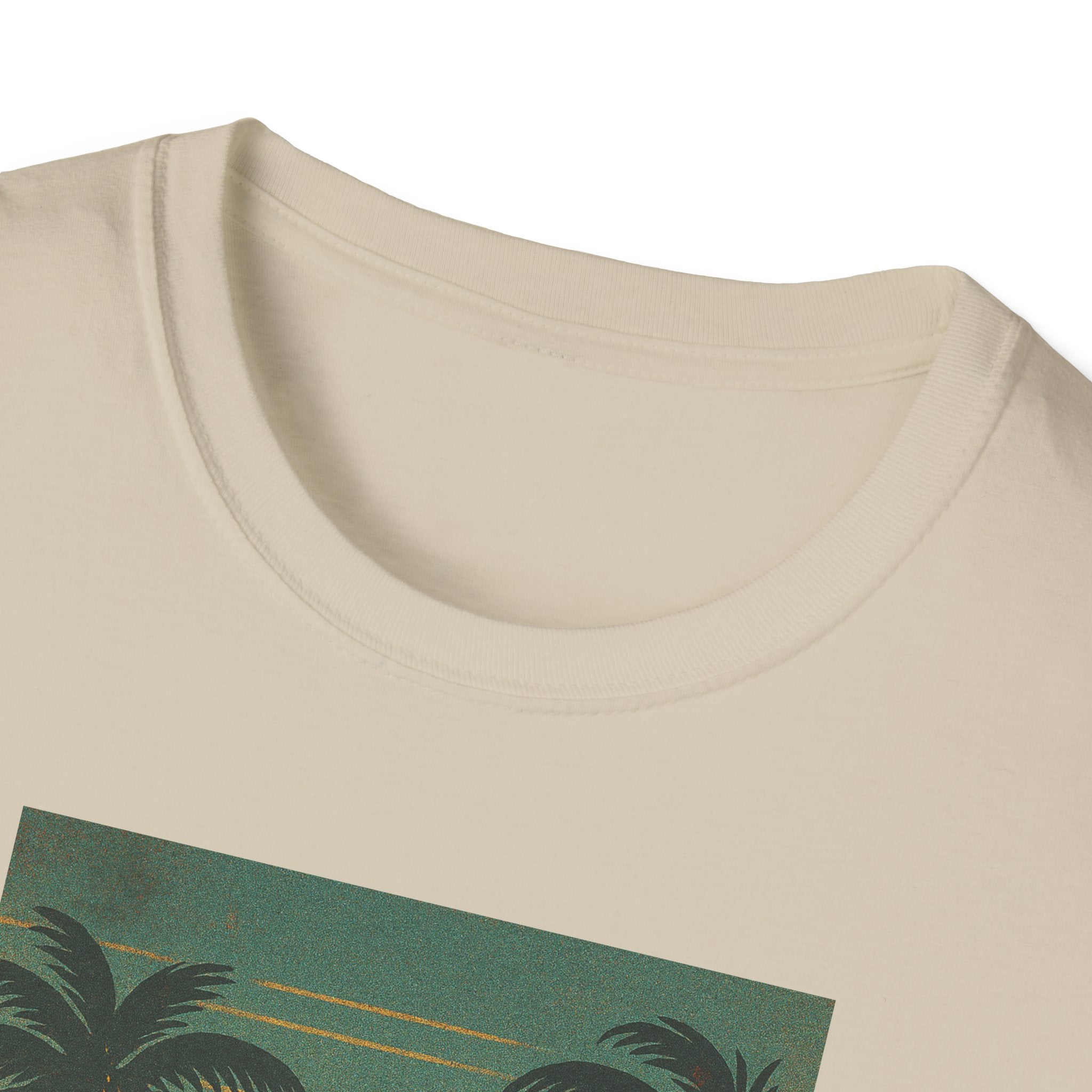 Gildan Unisex Softstyle® T-Shirt Retro Beach Sunset