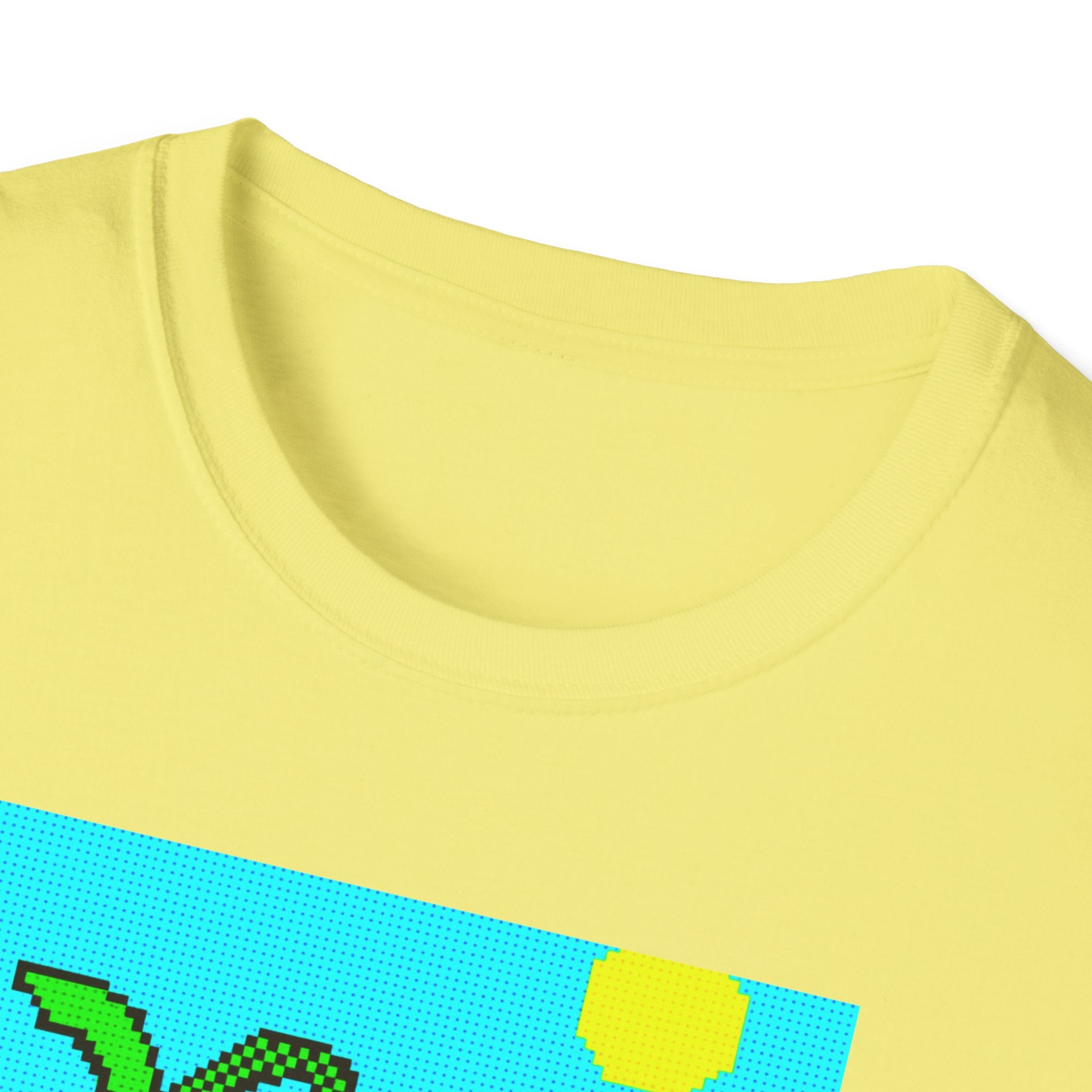 Gildan Unisex Softstyle® T-Shirt Retro MS Windows Card Theme Beaach